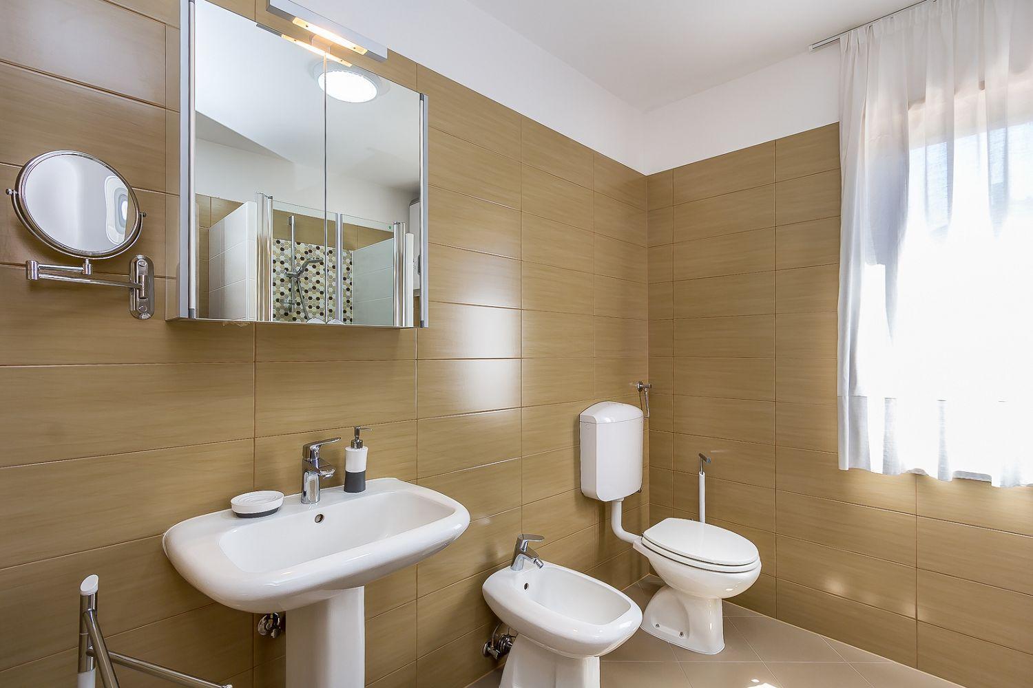Neu Renovierte Ferienwohnung Mit Klima, Wlan, Terrasse Und Grill بولا المظهر الخارجي الصورة
