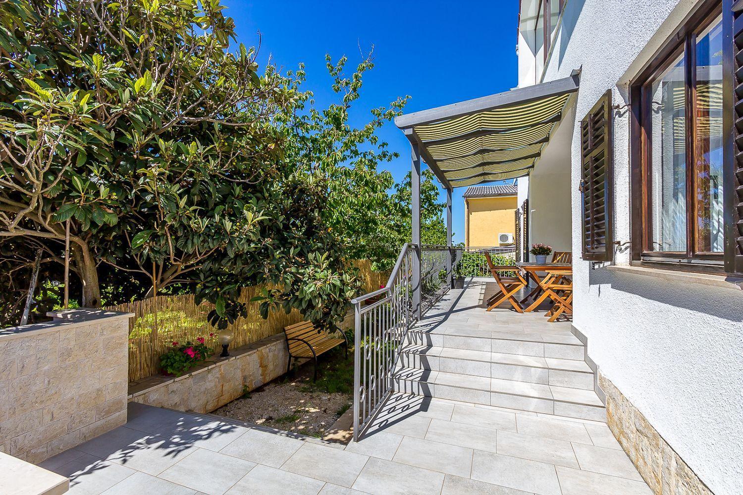 Neu Renovierte Ferienwohnung Mit Klima, Wlan, Terrasse Und Grill بولا المظهر الخارجي الصورة