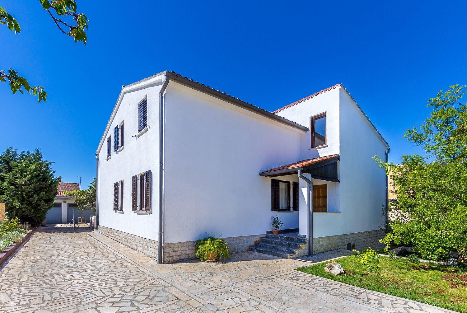 Neu Renovierte Ferienwohnung Mit Klima, Wlan, Terrasse Und Grill بولا المظهر الخارجي الصورة
